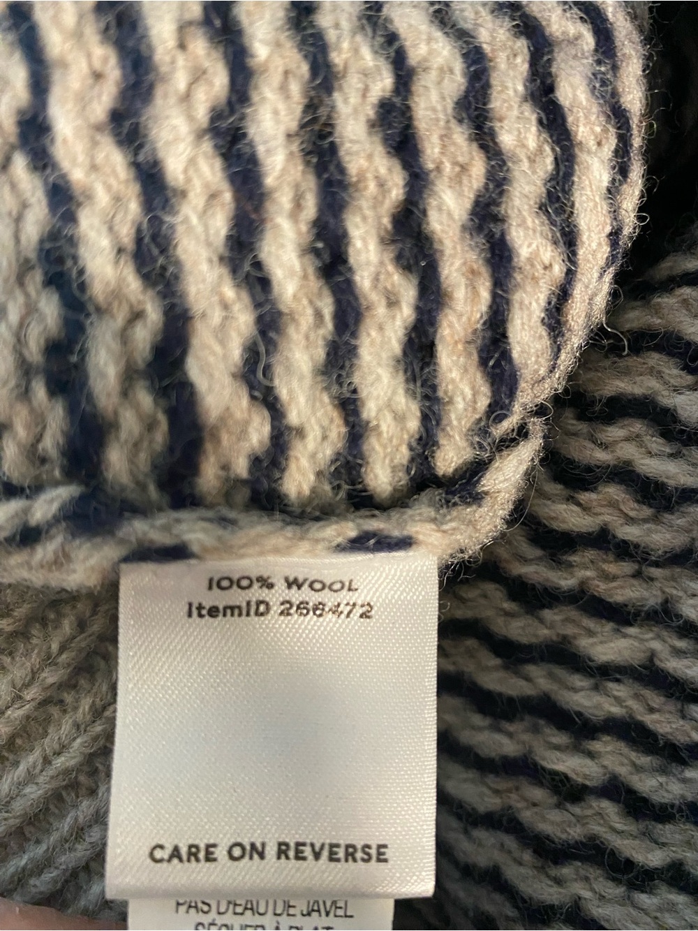 L.L. Bean Two-Tone Crewneck Wool Knit Sweater - Picture 5 of 5